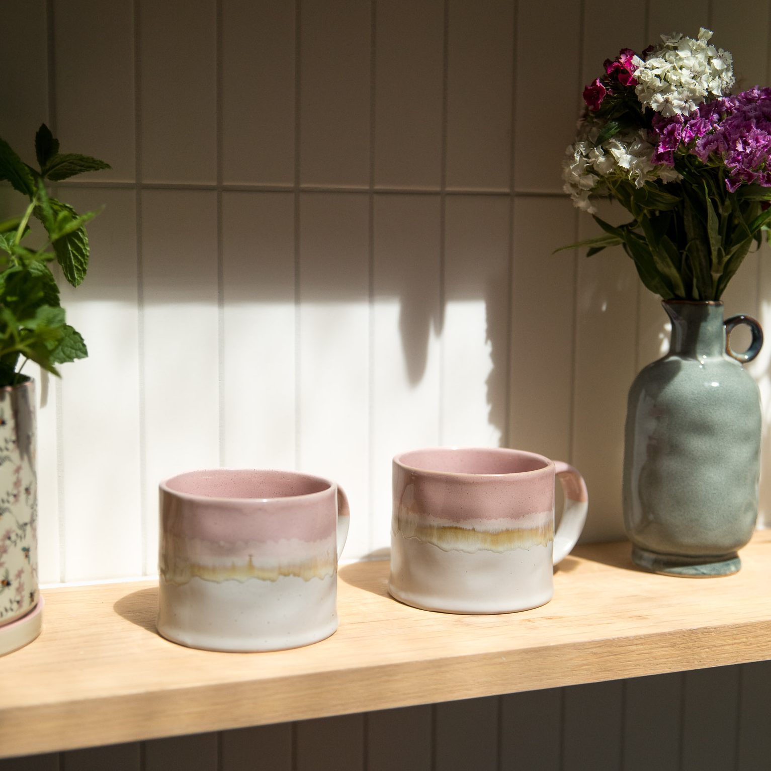 Scandi Home Nova Ceramic Coffee Mugs, Set of 2, 460ml, Pink Reactive Glaze | Upper Street Home Scandi Home Nova Ceramic Coffee Mugs, Set of 2, 460ml, Pink Reactive Glaze - Image 2