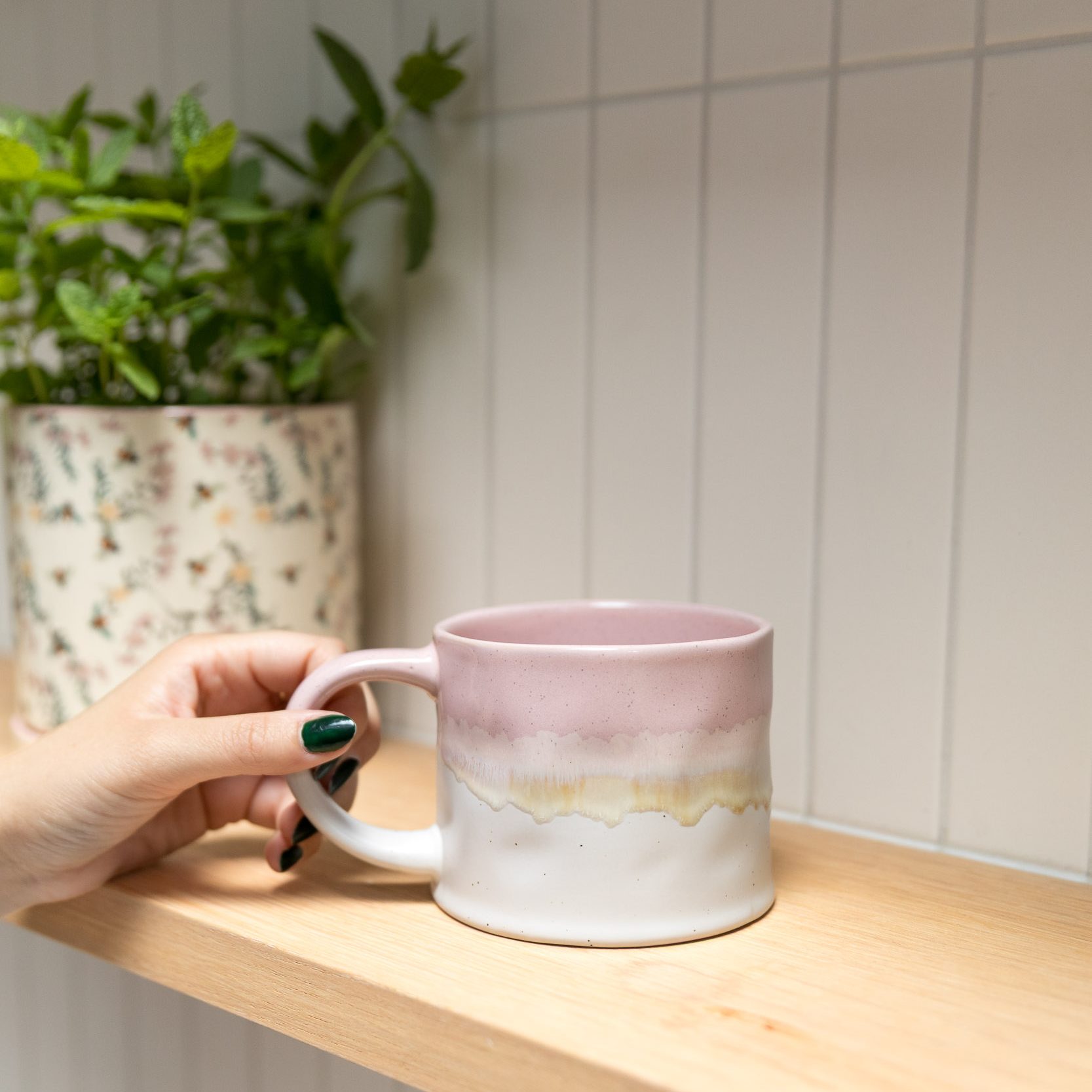 Scandi Home Nova Ceramic Coffee Mugs, Set of 2, 460ml, Pink Reactive Glaze | Upper Street Home Scandi Home Nova Ceramic Coffee Mugs, Set of 2, 460ml, Pink Reactive Glaze - Image 3