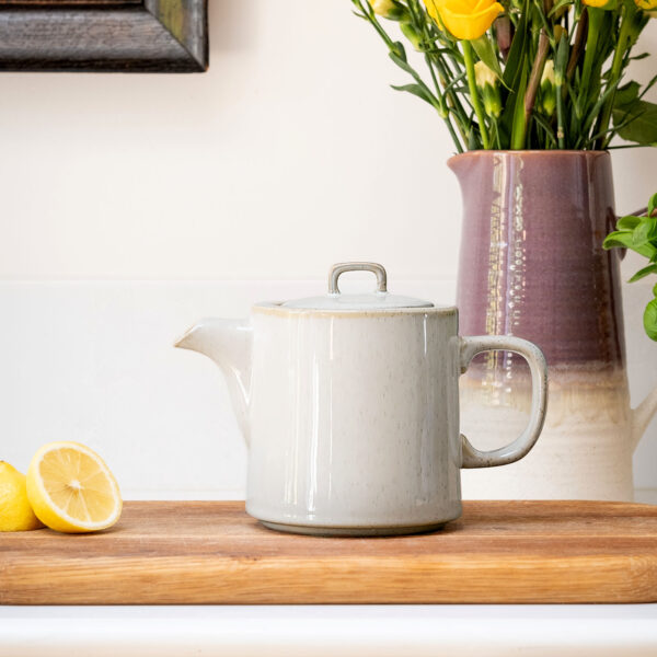 Oslo Cream Teapot on counter 2000