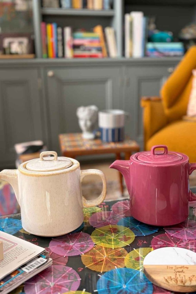 Christmas Gifts | Upper Street Home Cream and pink Oslo ceramic teapots on a coffee table
